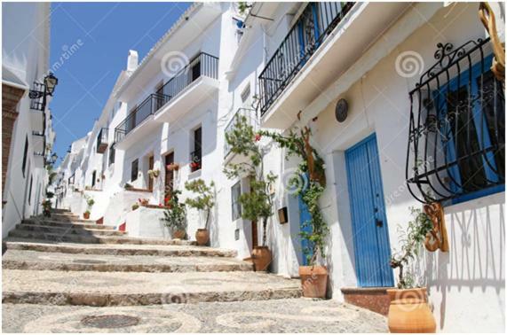 Lägenhet Cala De Nerja-lovely Nerja